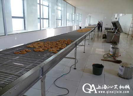 食品網(wǎng)帶輸送機(jī) 食品網(wǎng)帶輸送機(jī)