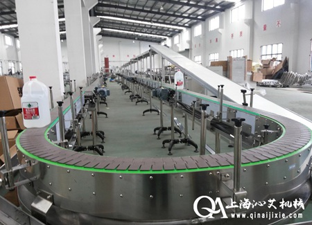 U型轉(zhuǎn)彎鏈板輸送機(jī) U型轉(zhuǎn)彎鏈板輸送機(jī)