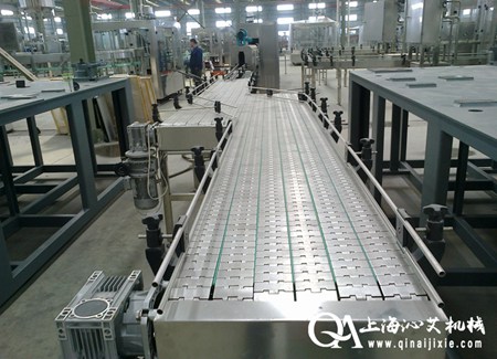 多排鏈板輸送機(jī) 多排鏈板輸送機(jī)