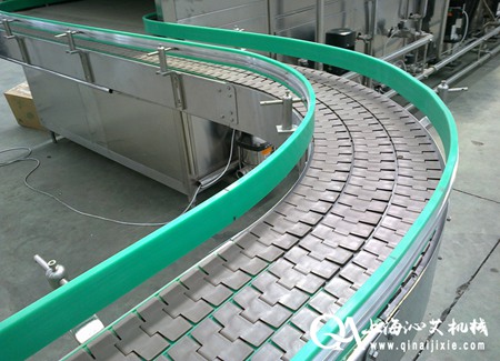 多排鏈板輸送機(jī) 多排鏈板輸送機(jī)