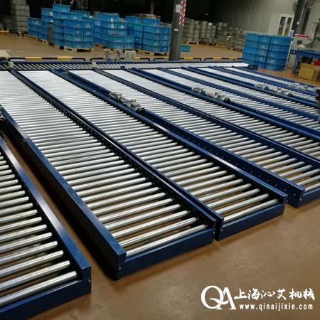 碳鋼滾筒輸送機(jī) 碳鋼滾筒輸送機(jī)