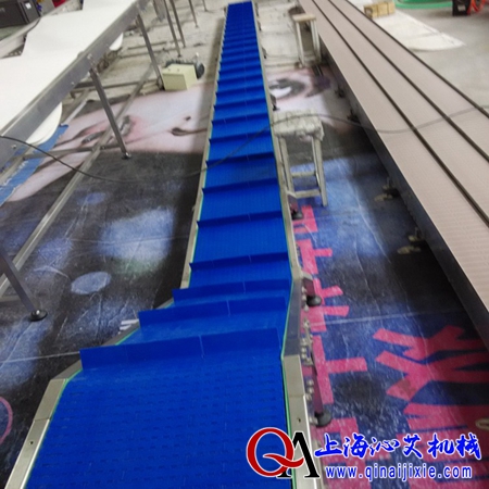 塑料鏈板爬坡輸送機 塑料鏈板爬坡輸送機