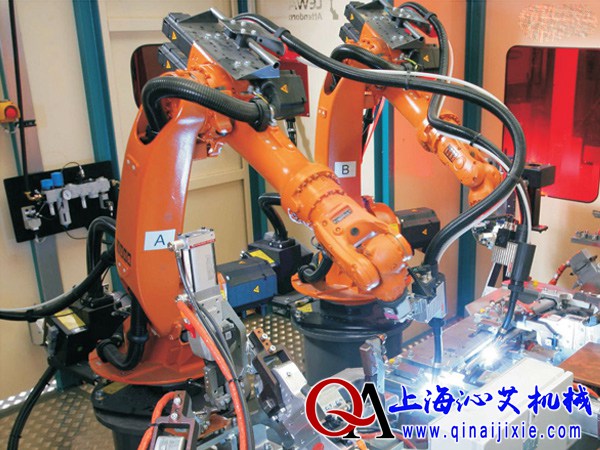 焊接機(jī)器人 焊接機(jī)器人