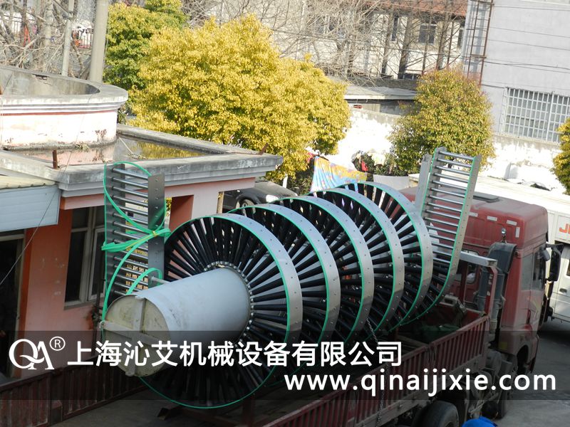 不銹鋼螺旋輥道輸送機(jī) 不銹鋼螺旋輥道輸送機(jī)