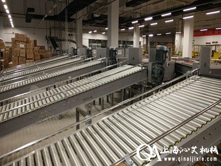 無(wú)動(dòng)力滾筒輸送機(jī) 無(wú)動(dòng)力滾筒輸送機(jī)