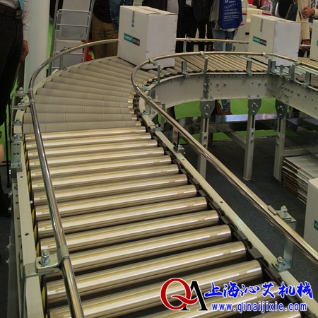 轉(zhuǎn)彎式滾筒輸送線